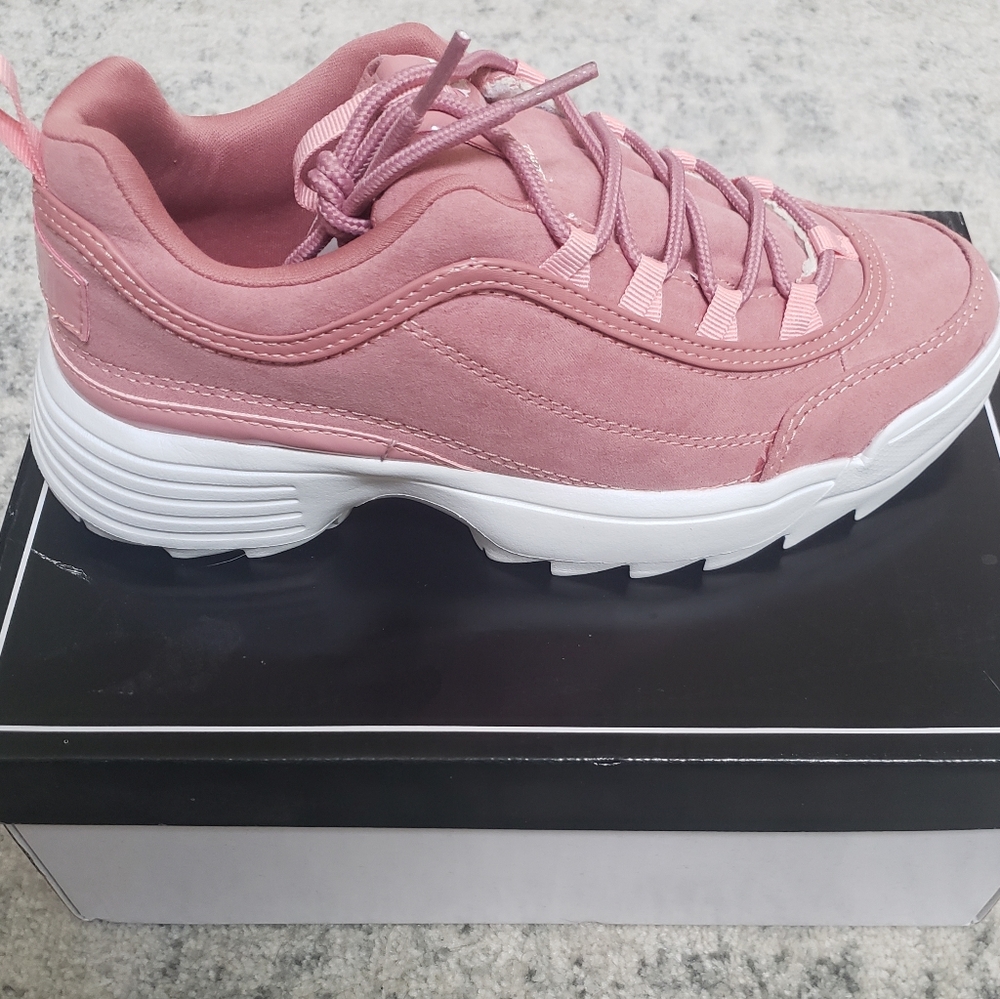 Qupid Women's Sneaky 01 Size 8